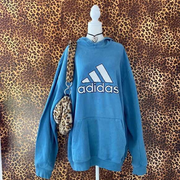 Adidas - Picture 2 of 10